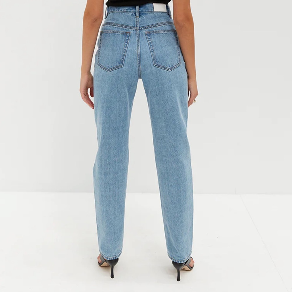 Style Addict Jeans - Picture 2 of 4